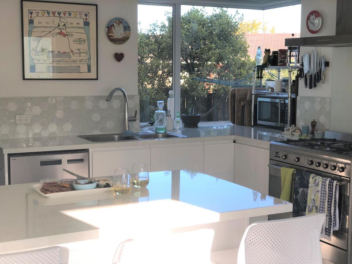 Allie'S Hill Top Haven Bed & Breakfast Whanganui Bagian luar foto